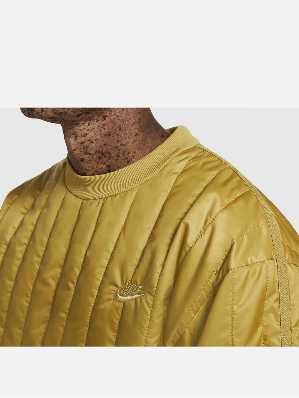 Nike Sportswear Therma-FIT Tech Pack Winterized Crew Size Small NWT Gold Moss